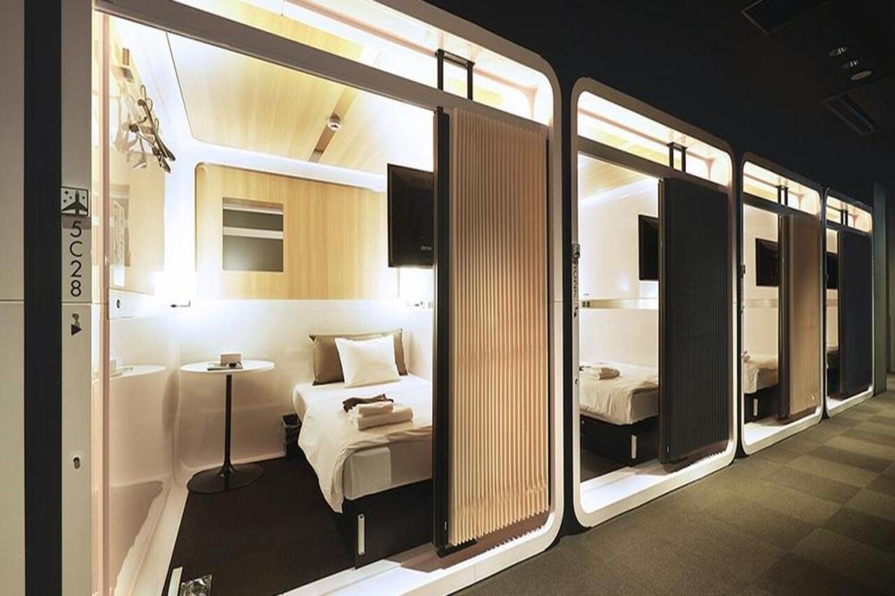 First Cabin Kyoto Karasuma For Women מראה חיצוני תמונה
