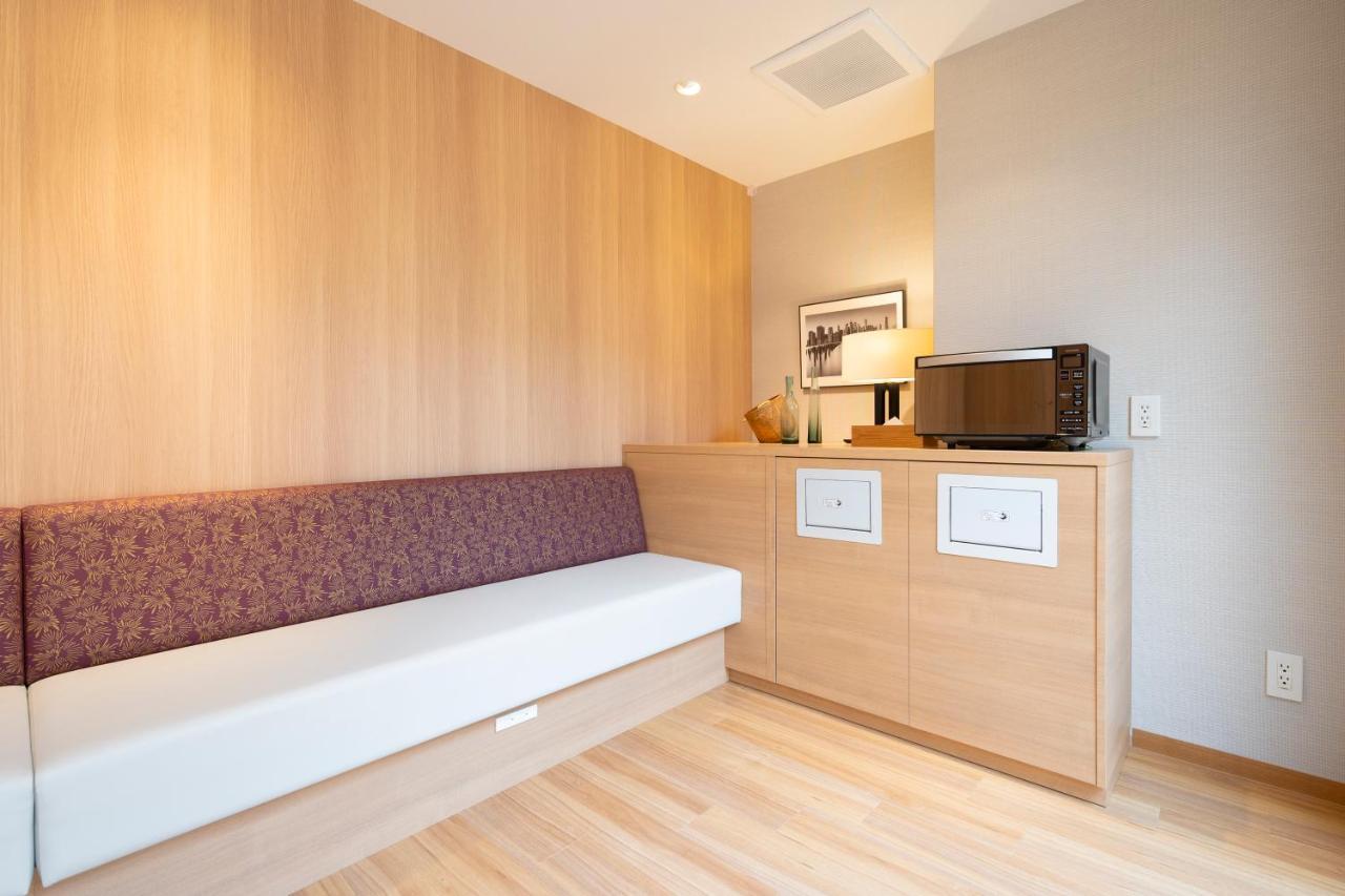 First Cabin Kyoto Karasuma For Women מראה חיצוני תמונה